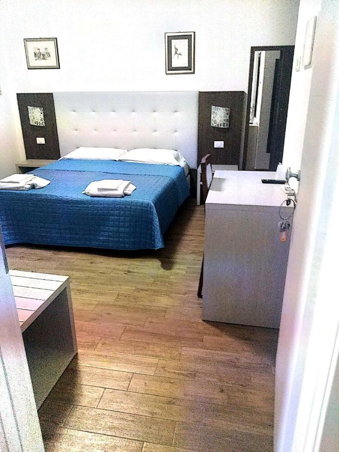 B&B Foscolo Llido Degli Estensi Eksteriør bilde
