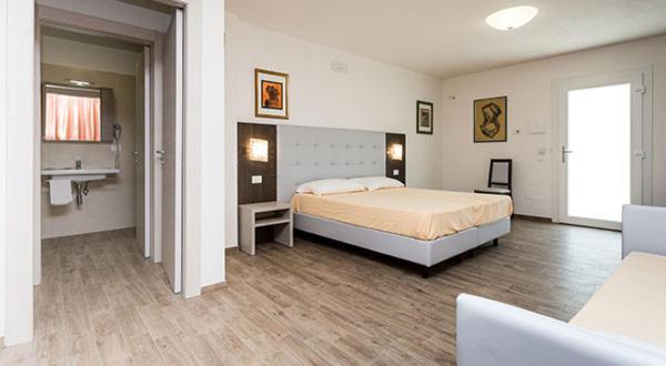 B&B Foscolo Llido Degli Estensi Eksteriør bilde